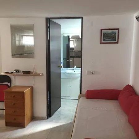 Charming With Terrace And Pool 40 M² Apartamento *