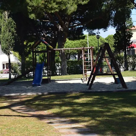 Charming With Terrace And Pool 40 M² Apartamento